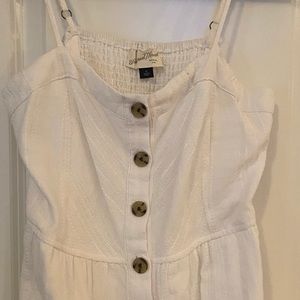 Off white Universal Thread sundress. Good condition. Only worn a few times.